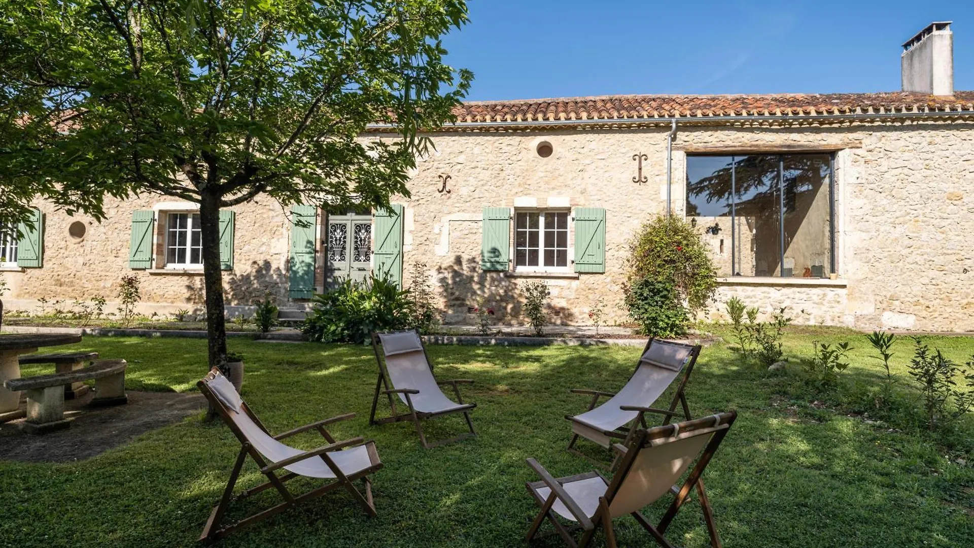 Domaine De Pourrouquet - Gite De La Mare 维克费藏萨克 度假居